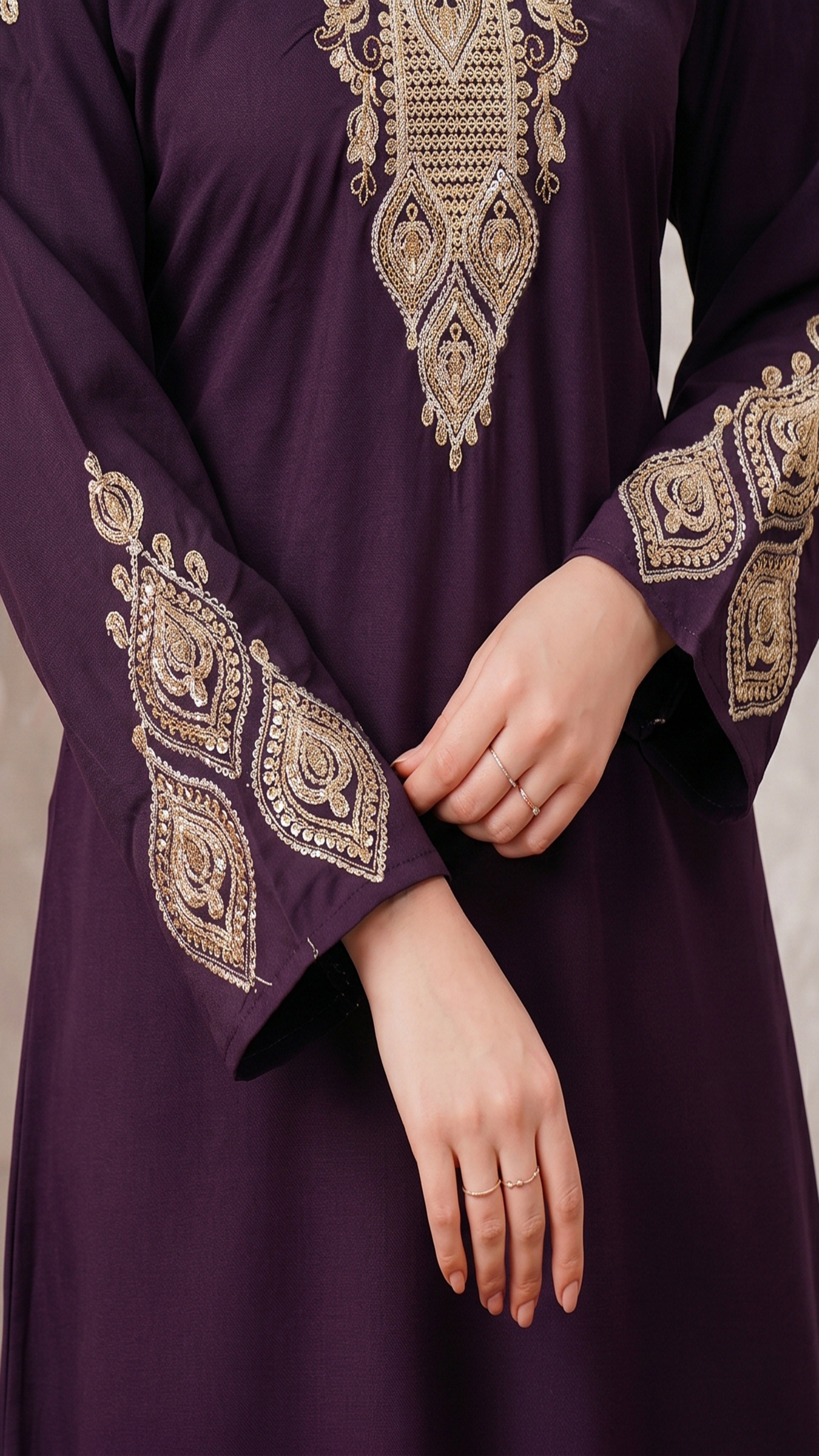 Abaya (AA)