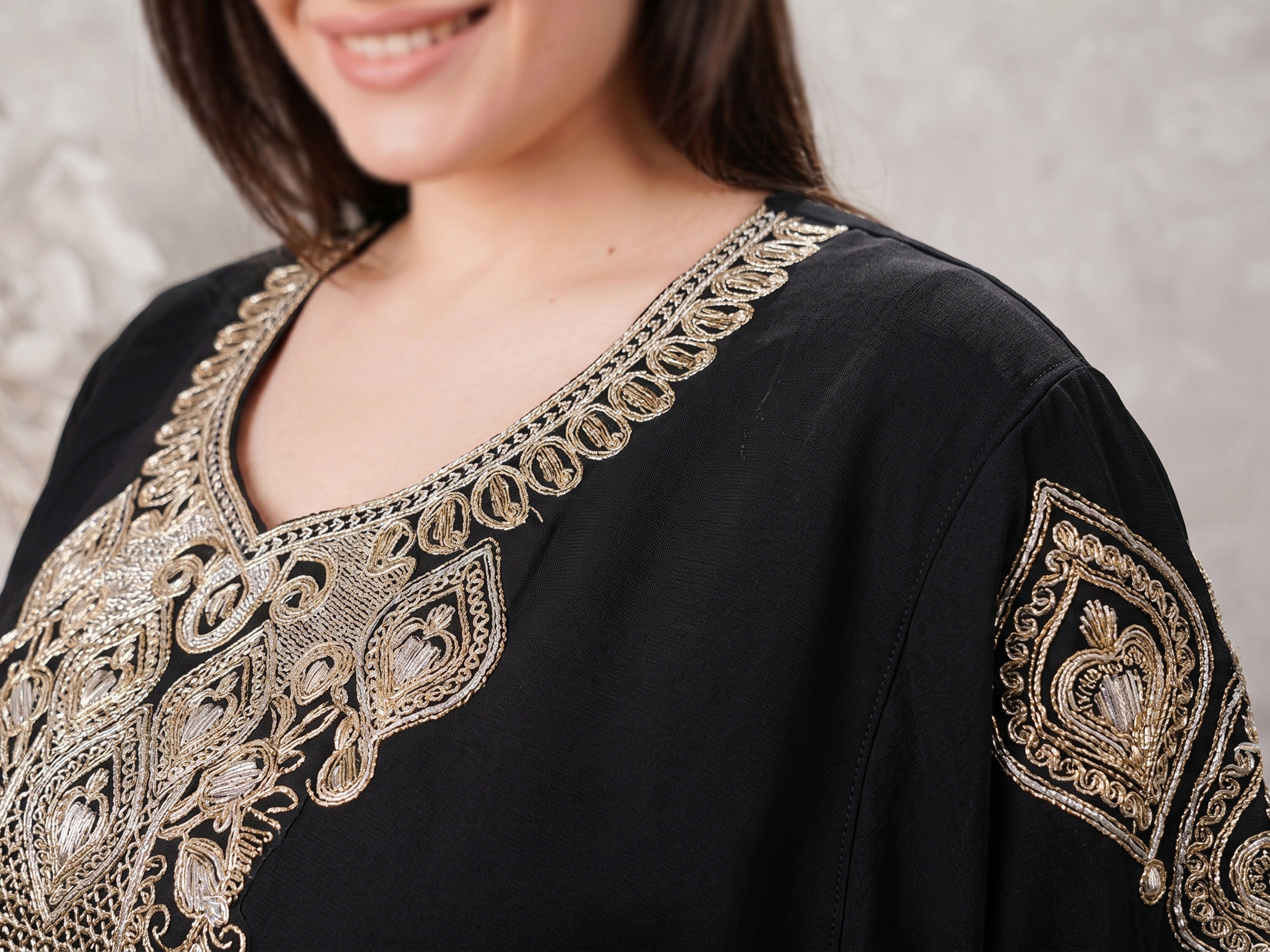 Abaya (AA)